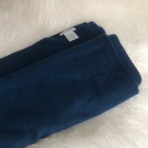White + Warren teal blue heather wrap cashmere